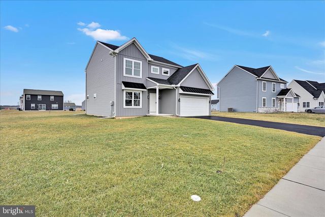 256 PILGRIM DR, Lancaster, PA 17603