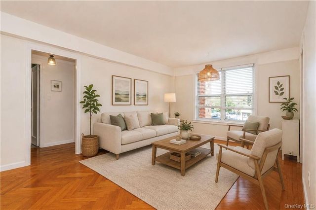 190 72nd Street 122, Brooklyn, NY 11209