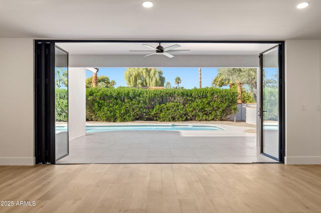 8236 E LIPPIZAN Trail, Scottsdale, AZ 85258