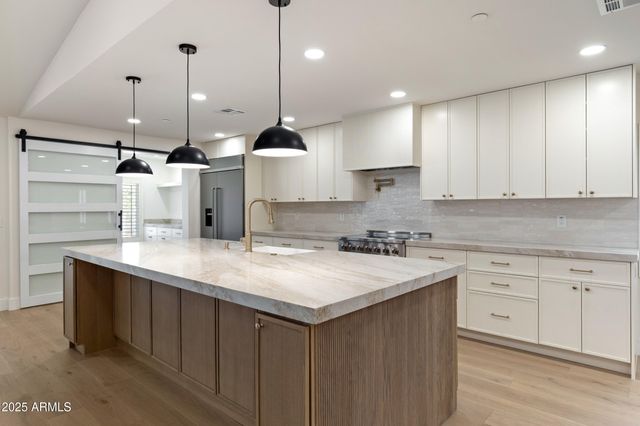 8236 E LIPPIZAN Trail, Scottsdale, AZ 85258