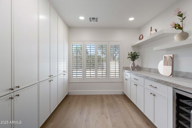 8236 E LIPPIZAN Trail, Scottsdale, AZ 85258