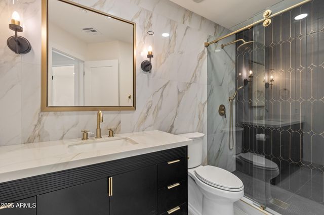 8236 E LIPPIZAN Trail, Scottsdale, AZ 85258