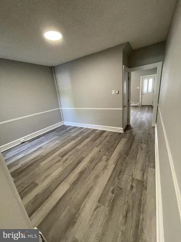 4718 SILVERWOOD ST, Philadelphia, PA 19128
