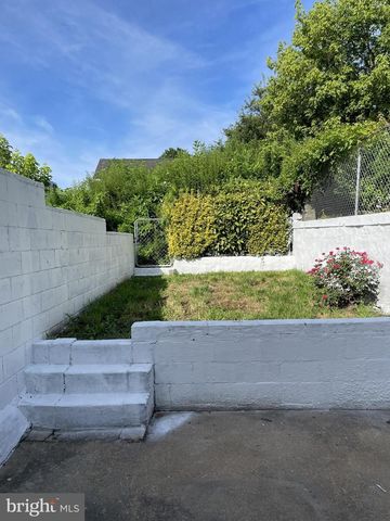 4718 SILVERWOOD ST, Philadelphia, PA 19128
