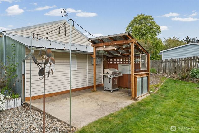 1922 76th Street Ct E, Tacoma, WA 98404