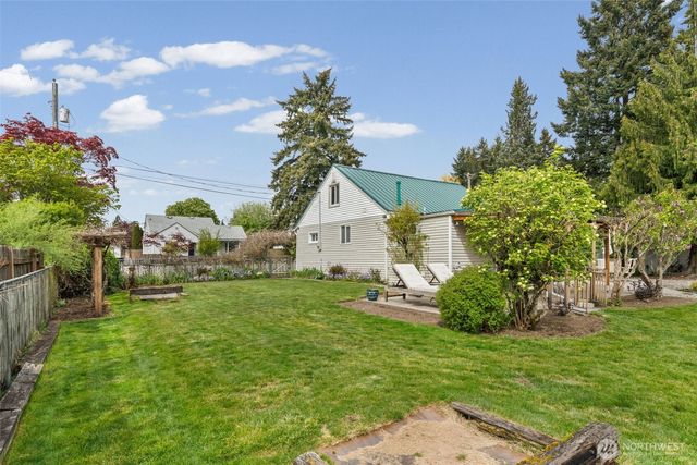 1922 76th Street Ct E, Tacoma, WA 98404