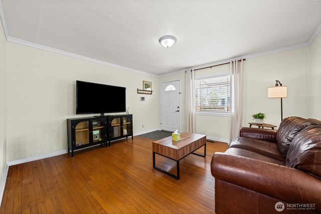 1922 76th Street Ct E, Tacoma, WA 98404