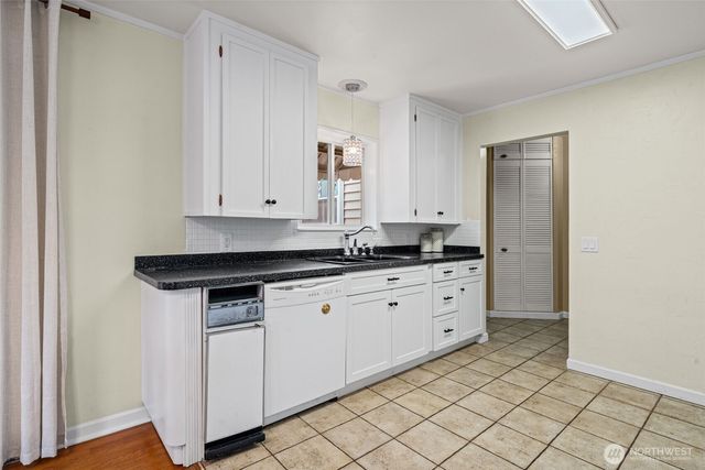 1922 76th Street Ct E, Tacoma, WA 98404