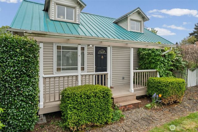 1922 76th Street Ct E, Tacoma, WA 98404