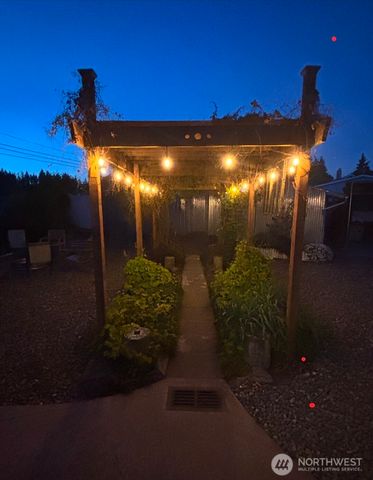 1922 76th Street Ct E, Tacoma, WA 98404