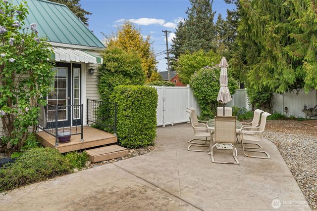 1922 76th Street Ct E, Tacoma, WA 98404