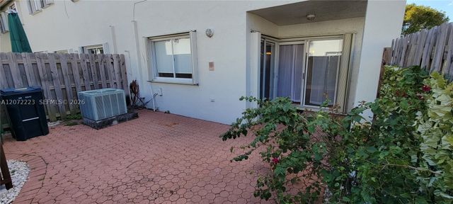 5173 NW 114th Pl, Doral, FL 33178