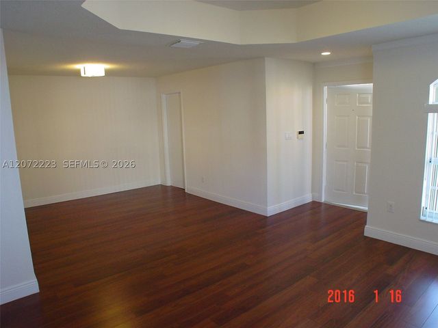 5173 NW 114th Pl, Doral, FL 33178
