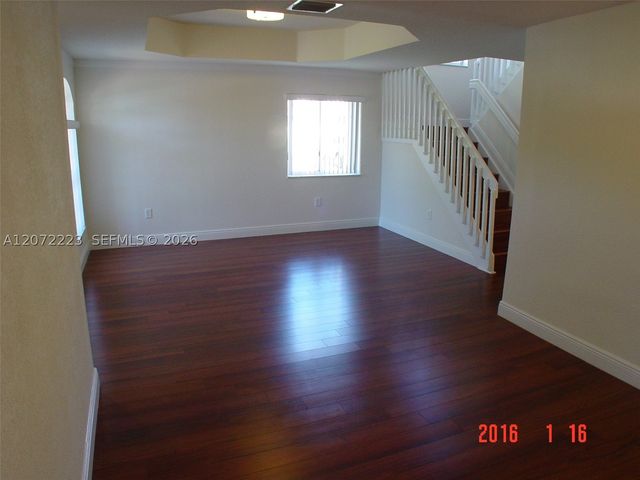 5173 NW 114th Pl, Doral, FL 33178