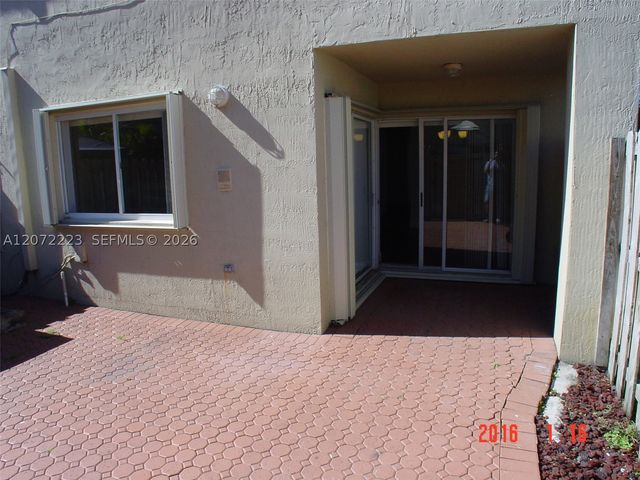 5173 NW 114th Pl, Doral, FL 33178
