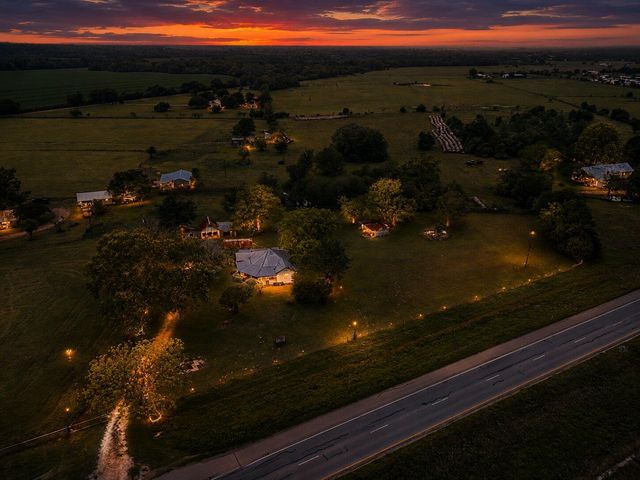 5612 HWY 71 E, Smithville, TX 78957