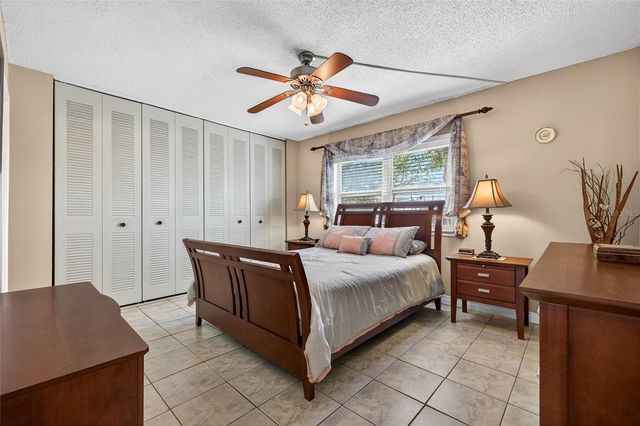 7701 STARKEY ROAD 602, Seminole, FL 33777