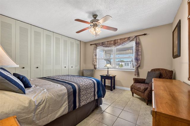 7701 STARKEY ROAD 602, Seminole, FL 33777