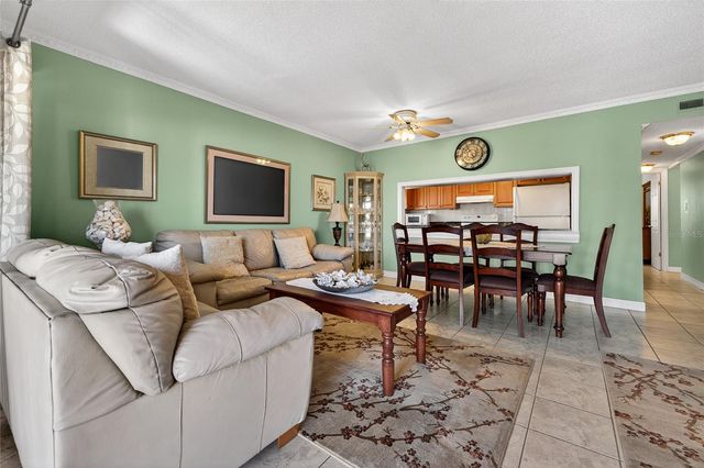 7701 STARKEY ROAD 602, Seminole, FL 33777