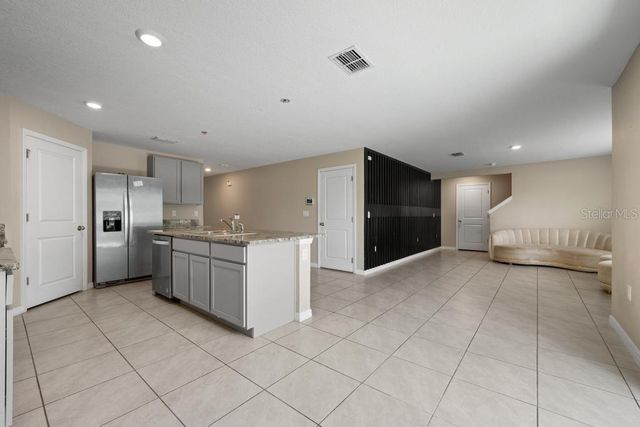 5280 FIDDLE FIG AVENUE, Wimauma, FL 33598