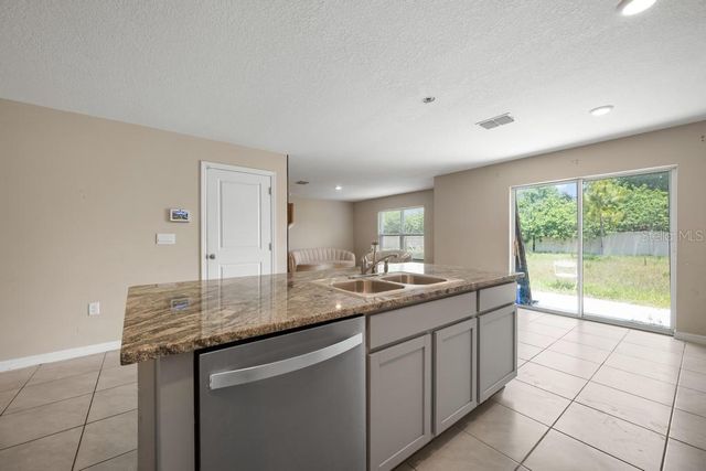 5280 FIDDLE FIG AVENUE, Wimauma, FL 33598