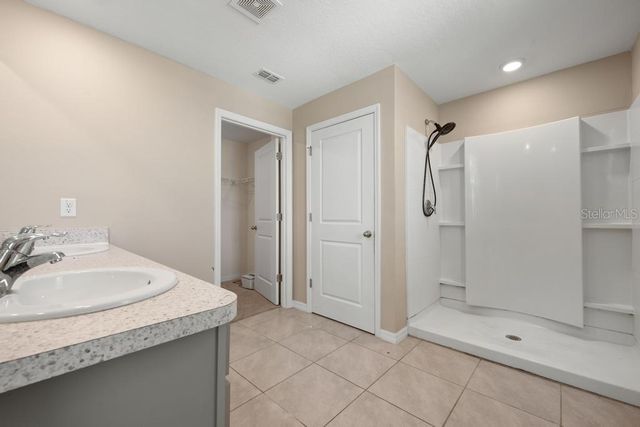5280 FIDDLE FIG AVENUE, Wimauma, FL 33598