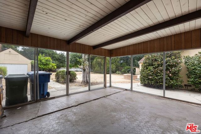 6846 Wish Avenue, Van Nuys, CA 91406