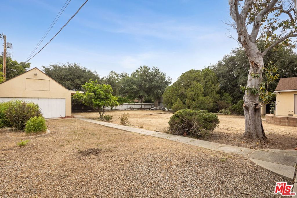 Image 35 of property listing at 6846 Wish Avenue, Van Nuys, CA 91406