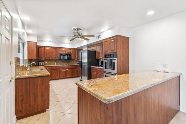75406 Montecito Drive, Indian Wells, CA 92210