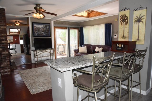 78 Munsey Ave, Swansea, MA 02777