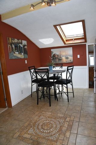 78 Munsey Ave, Swansea, MA 02777