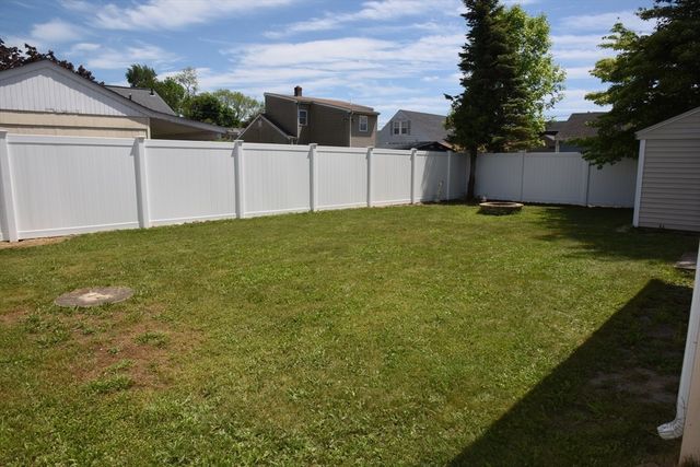 78 Munsey Ave, Swansea, MA 02777