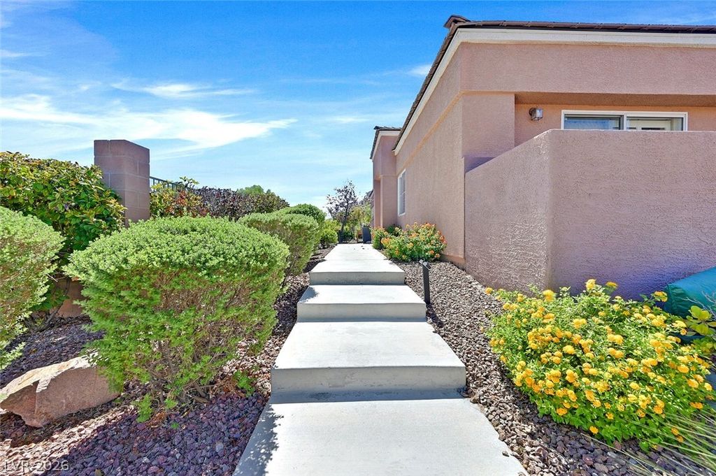 10629 Whitebrush Avenue, Las Vegas, NV 89144 — photo 2