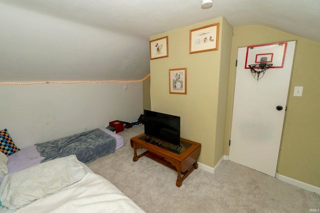 54514 Norwood Drive, South Bend, IN 46628