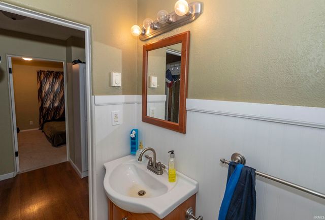 54514 Norwood Drive, South Bend, IN 46628