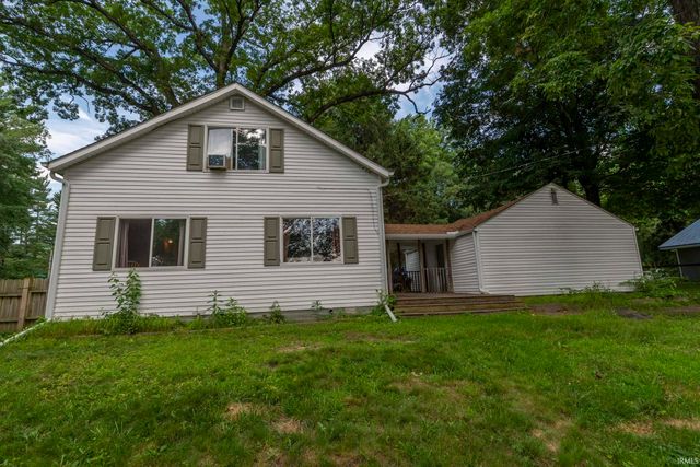 54514 Norwood Drive, South Bend, IN 46628
