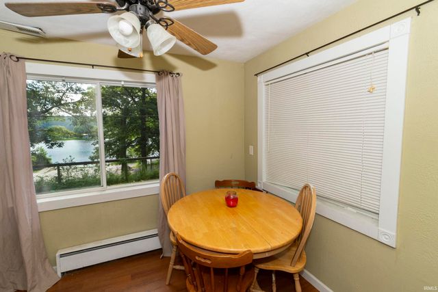 54514 Norwood Drive, South Bend, IN 46628