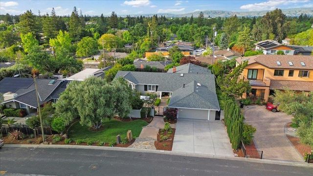 285 Marchmont Drive, Los Gatos, CA 95032