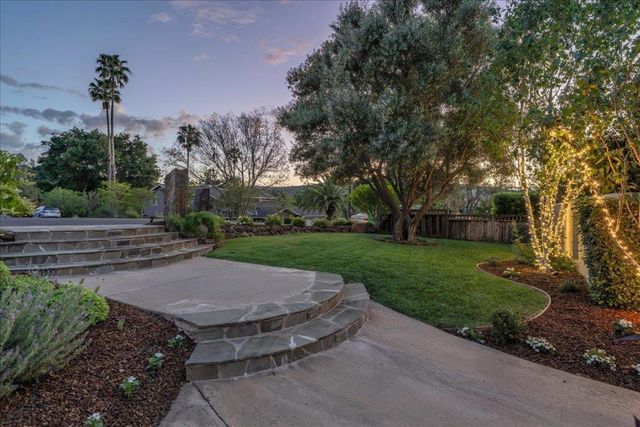 285 Marchmont Drive, Los Gatos, CA 95032