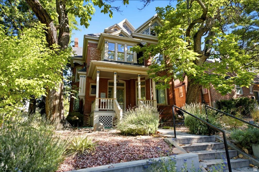 1111 E 100 S, Salt Lake City, UT 84102 — exterior