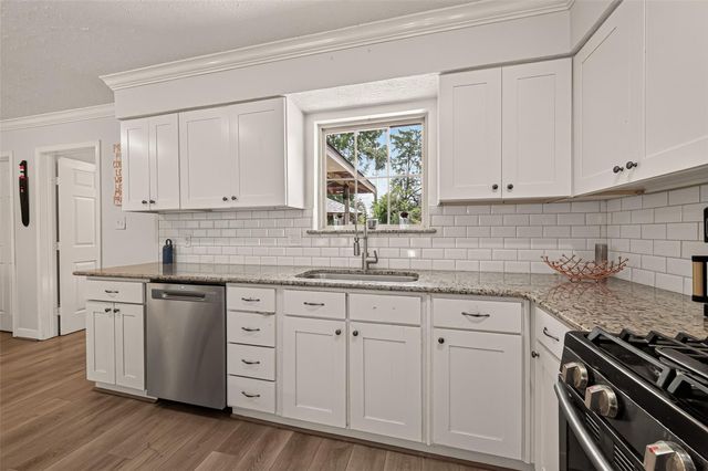4718 Blanton Boulevard, Houston, TX 77092
