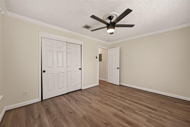 4718 Blanton Boulevard, Houston, TX 77092
