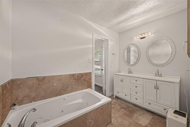 4718 Blanton Boulevard, Houston, TX 77092
