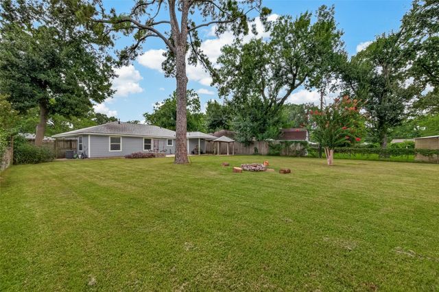 4718 Blanton Boulevard, Houston, TX 77092