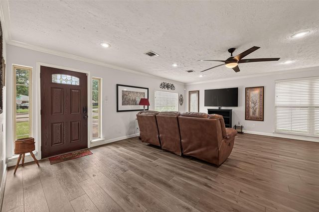 4718 Blanton Boulevard, Houston, TX 77092