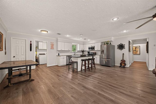 4718 Blanton Boulevard, Houston, TX 77092
