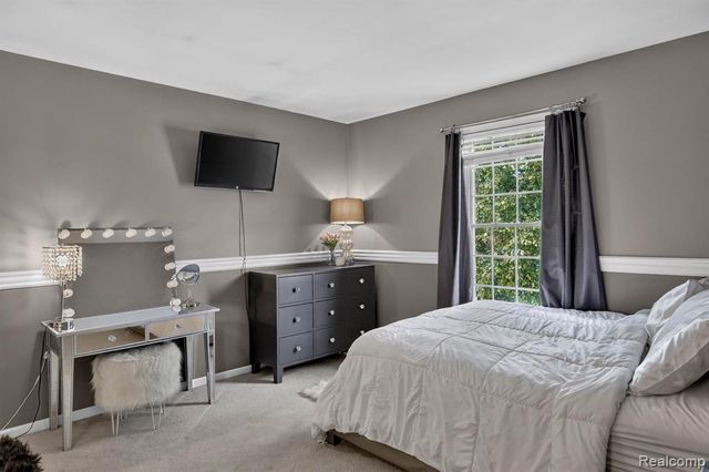 50295 Fellows Hill Drive, Plymouth, MI 48170