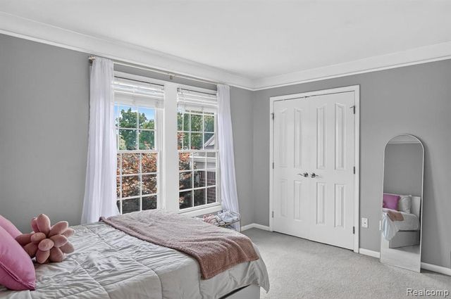 50295 Fellows Hill Drive, Plymouth, MI 48170