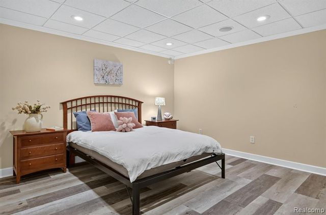 50295 Fellows Hill Drive, Plymouth, MI 48170