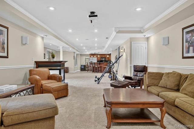 50295 Fellows Hill Drive, Plymouth, MI 48170